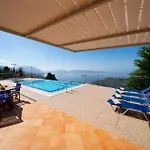 Villa Kamini By Vintage Travel